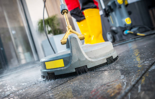 Best Deck Cleaning Services  in Fort Pierce, FL